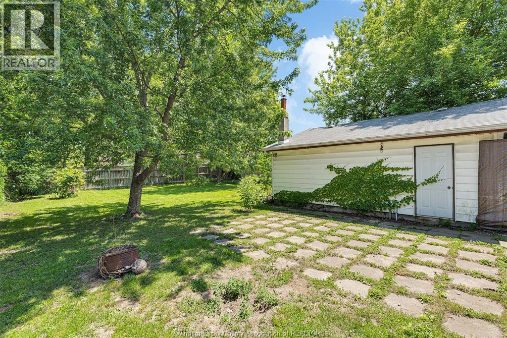 1522 Ford, Windsor, Ontario  N8T 2C8 - Photo 9 - 26012860