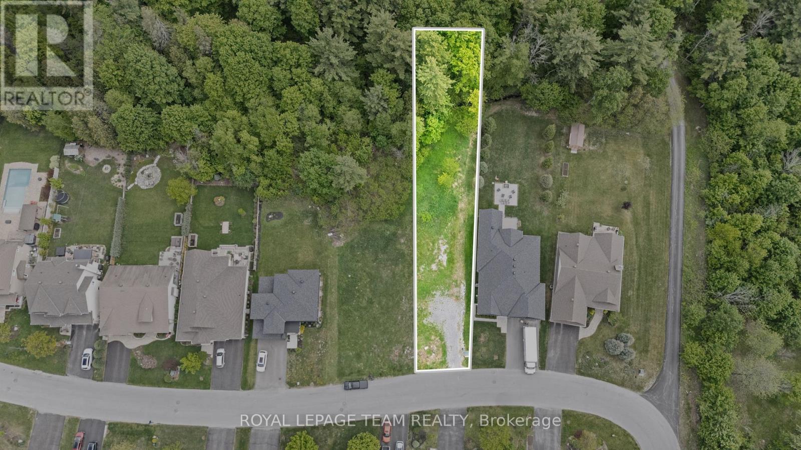199 CHARLIE'S LANE, Ottawa, Ontario