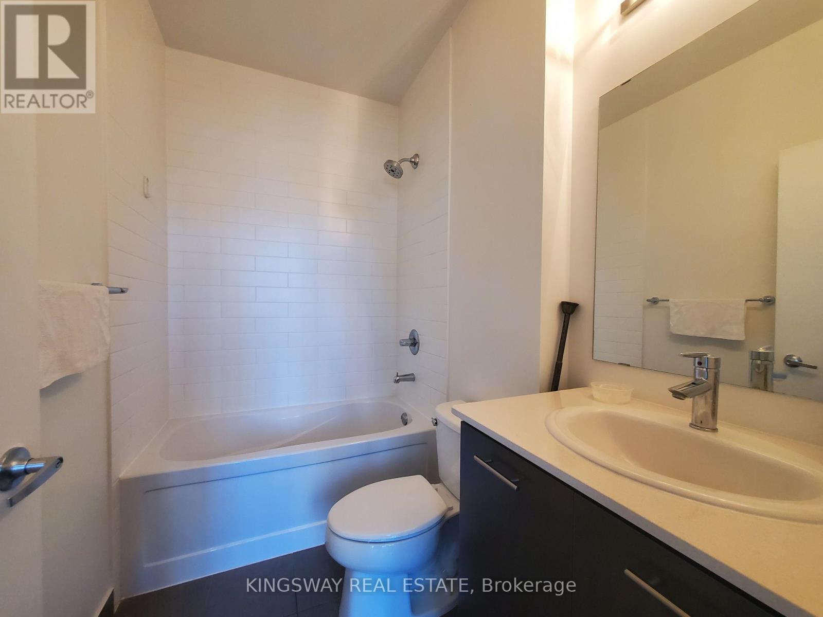 405 - 365 Prince Of Wales Drive, Mississauga, Ontario  L5B 0G6 - Photo 13 - W13229774