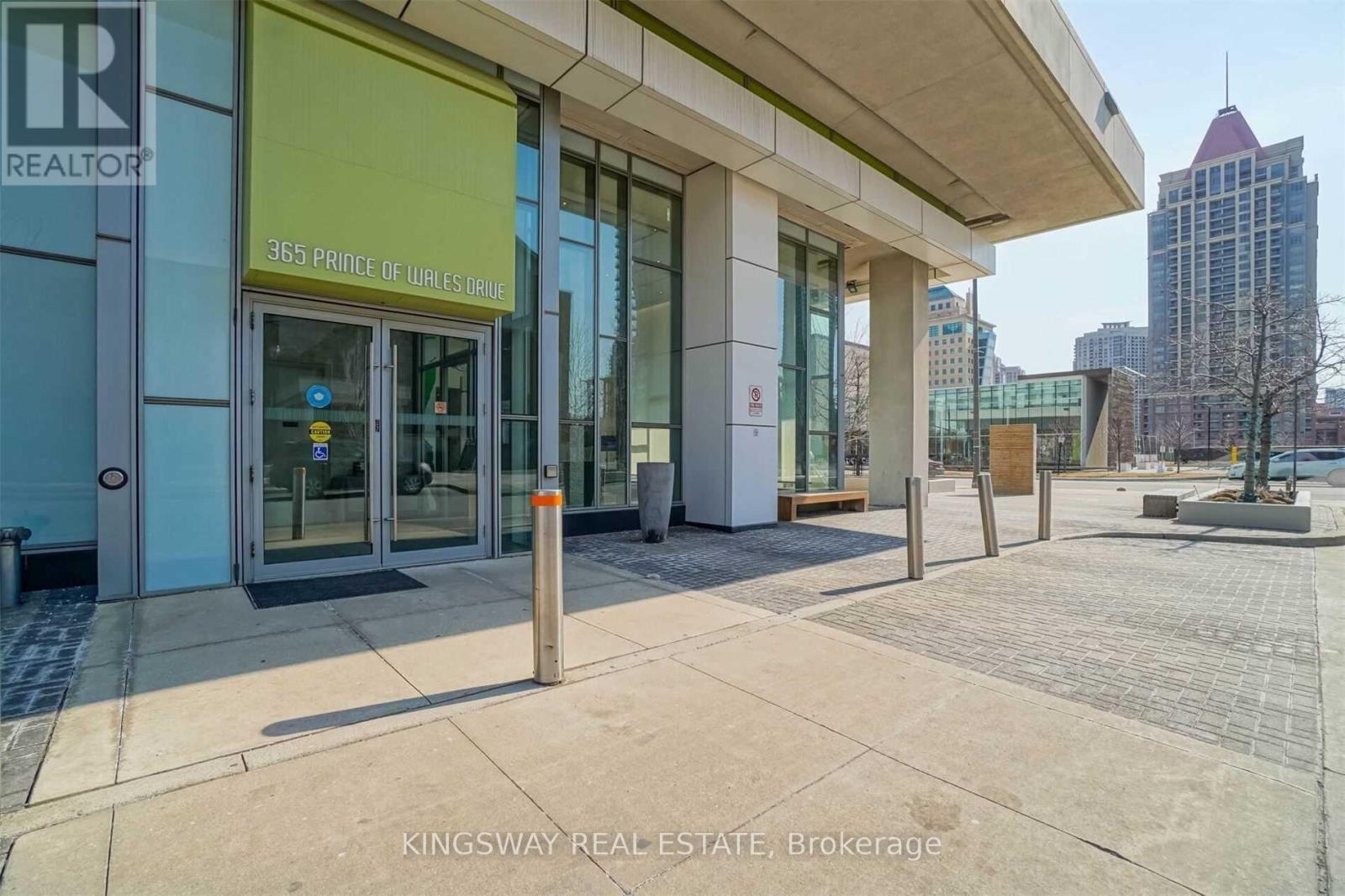 405 - 365 Prince Of Wales Drive, Mississauga, Ontario  L5B 0G6 - Photo 2 - W13229774