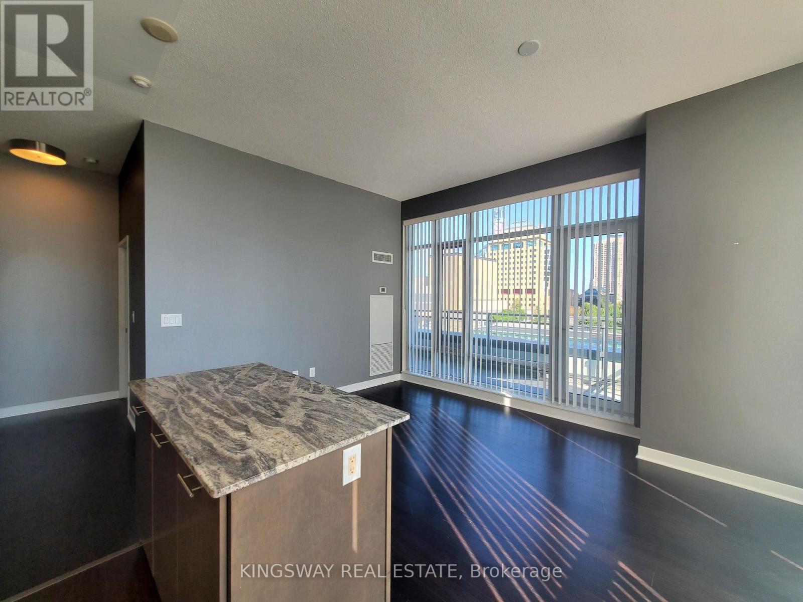 405 - 365 Prince Of Wales Drive, Mississauga, Ontario  L5B 0G6 - Photo 9 - W13229774