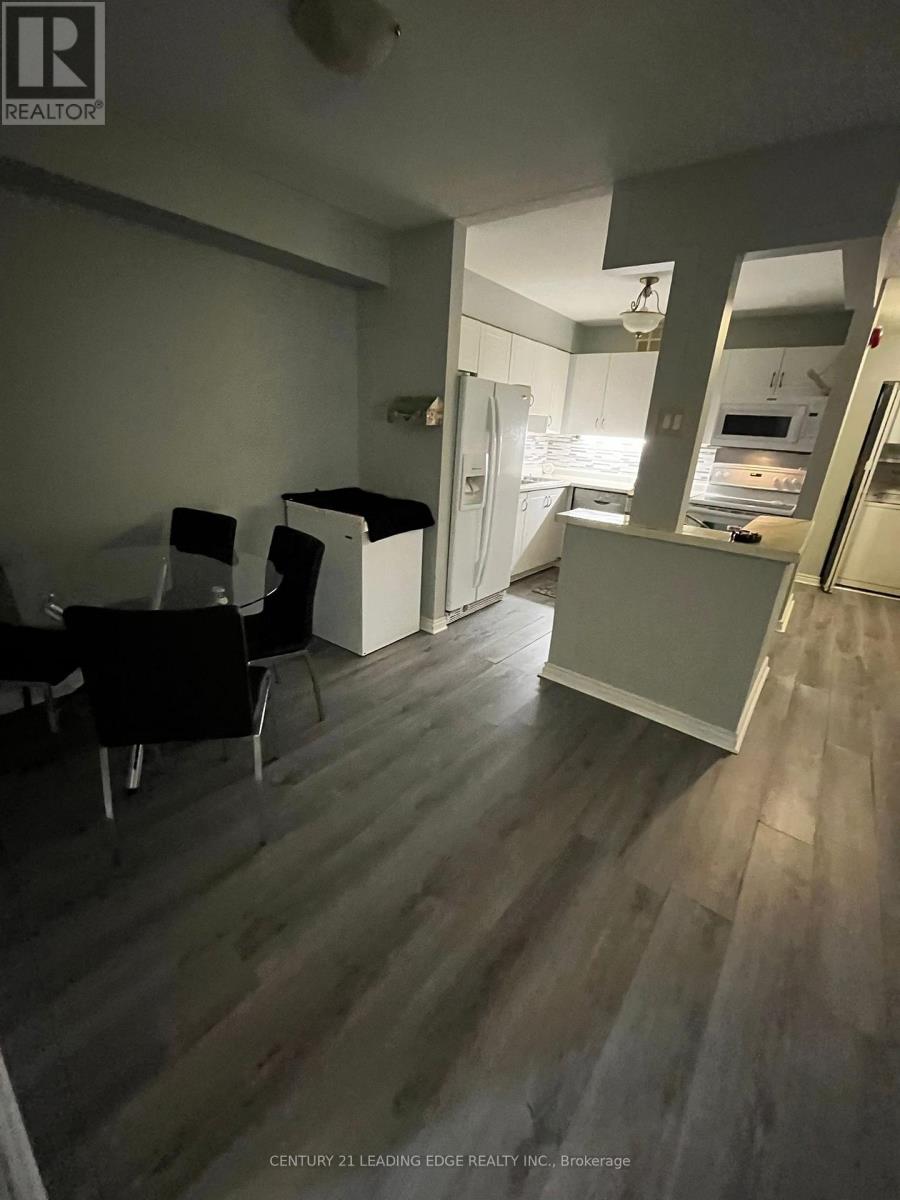 334 - 65 Trailwood Dr Drive, Mississauga, Ontario  L4Z 3L1 - Photo 3 - W13229954