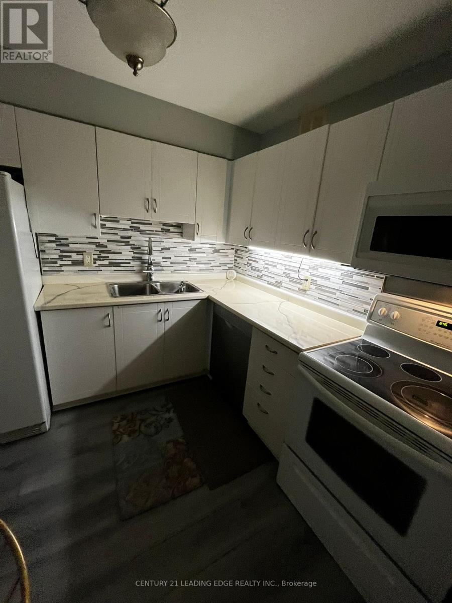 334 - 65 Trailwood Dr Drive, Mississauga, Ontario  L4Z 3L1 - Photo 4 - W13229954