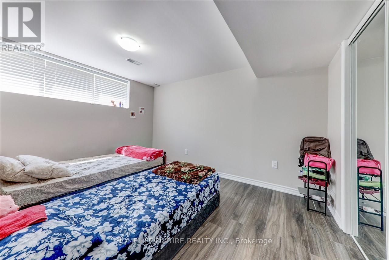 Bsmt - 49 Peppermint Close, Brampton, Ontario  L6P 3C7 - Photo 12 - W13229990