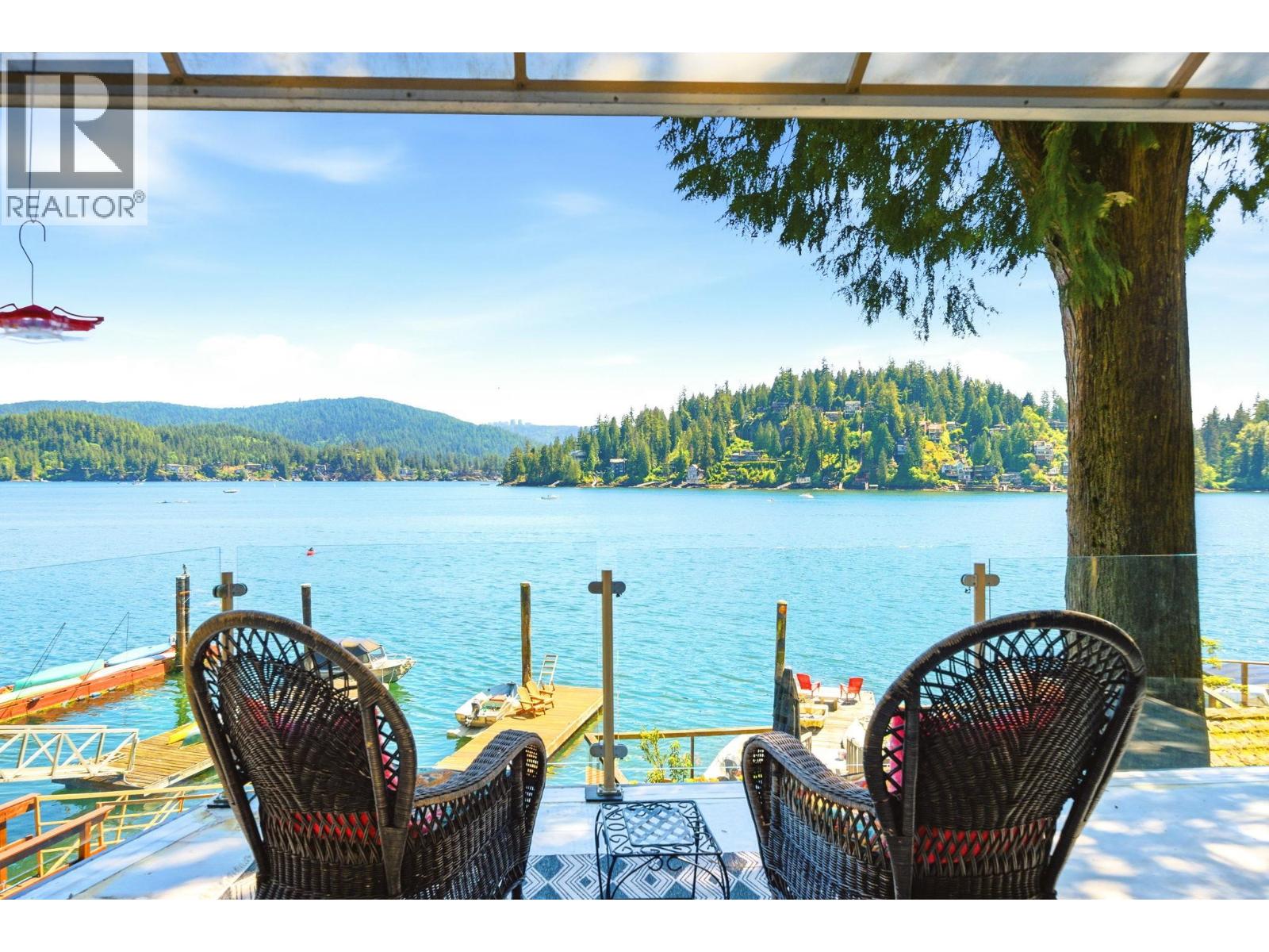 2848 Panorama Drive, North Vancouver, British Columbia  V7G 1V6 - Photo 6 - R3130161