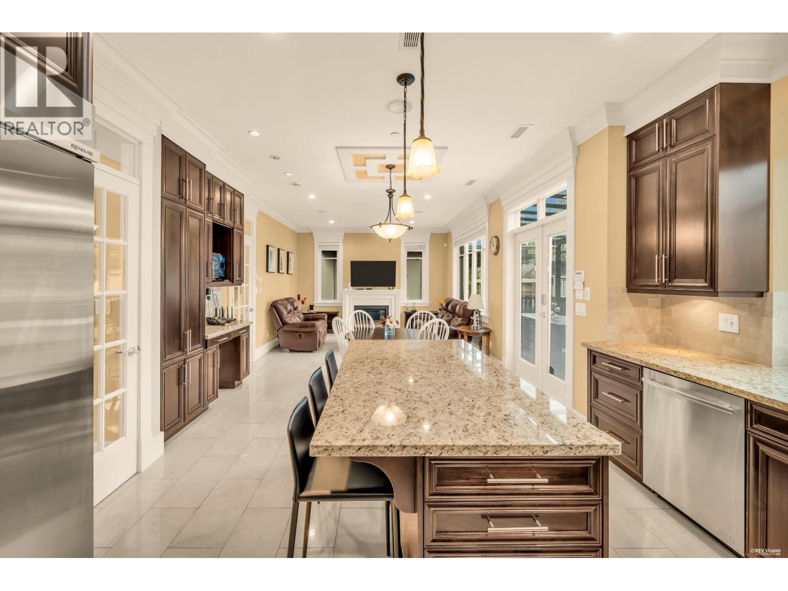 2375 W 20th Avenue, Vancouver, British Columbia  V6L 1G4 - Photo 15 - R3130975