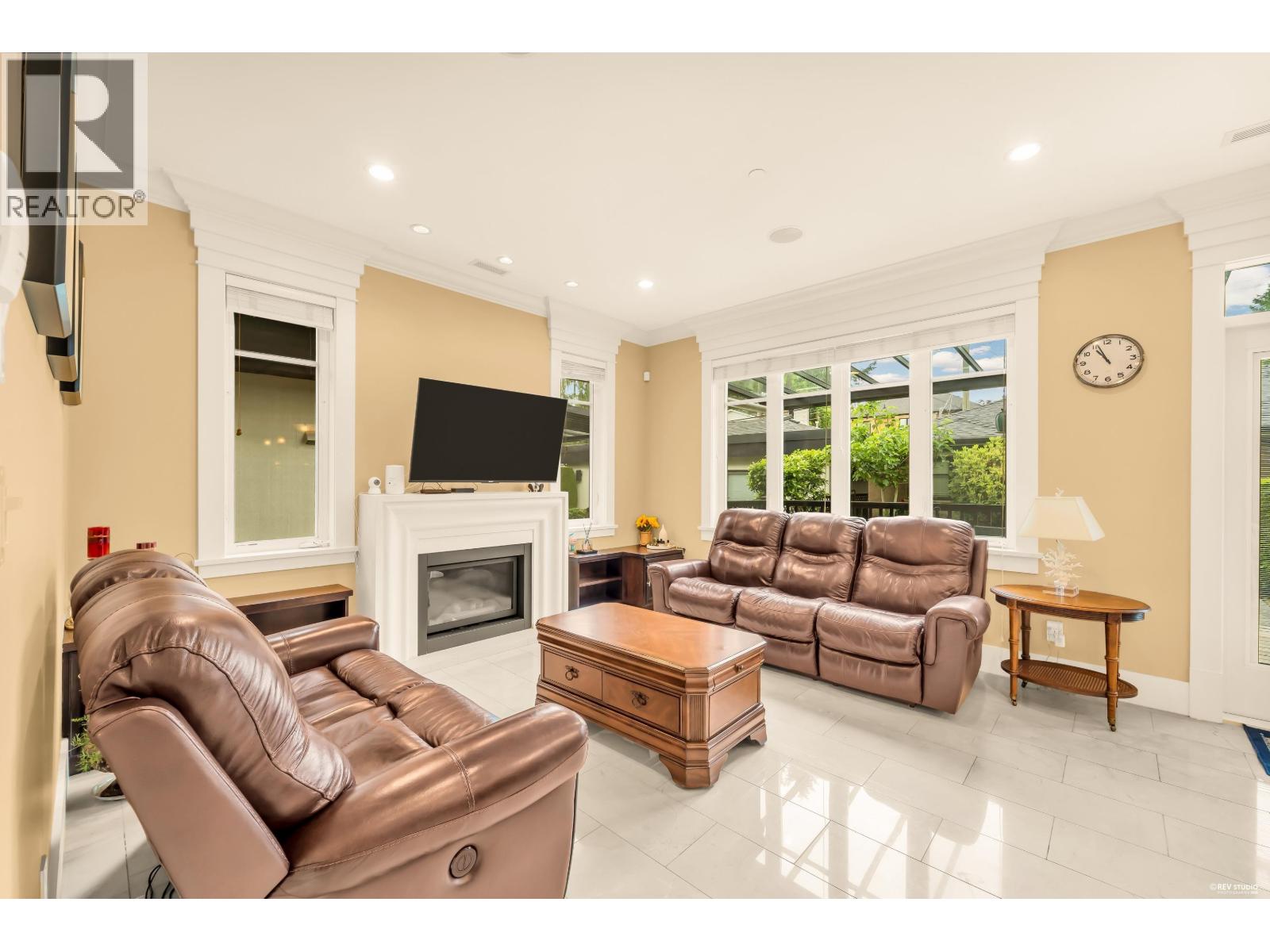 2375 W 20th Avenue, Vancouver, British Columbia  V6L 1G4 - Photo 7 - R3130975
