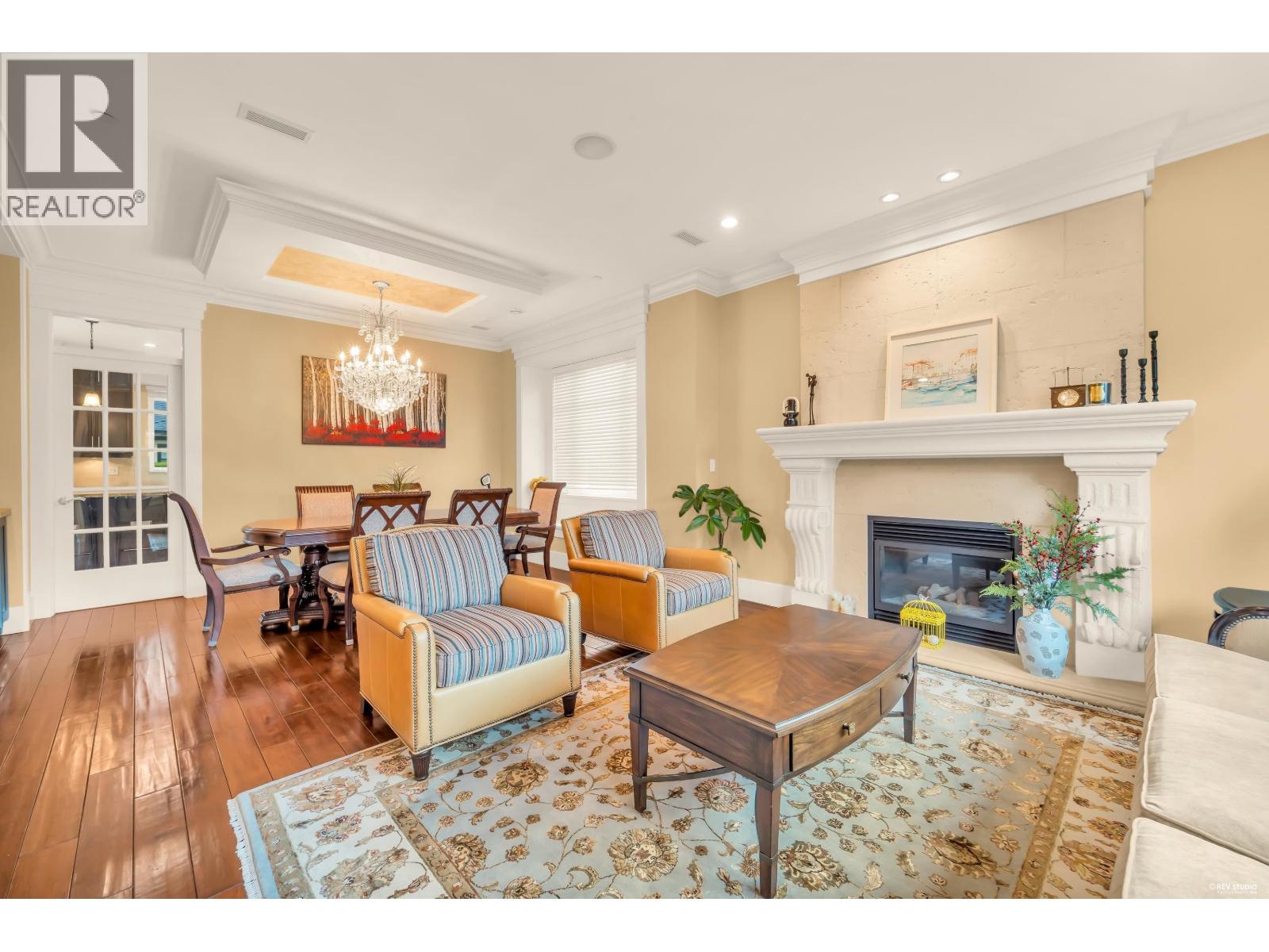 2375 W 20th Avenue, Vancouver, British Columbia  V6L 1G4 - Photo 2 - R3130975