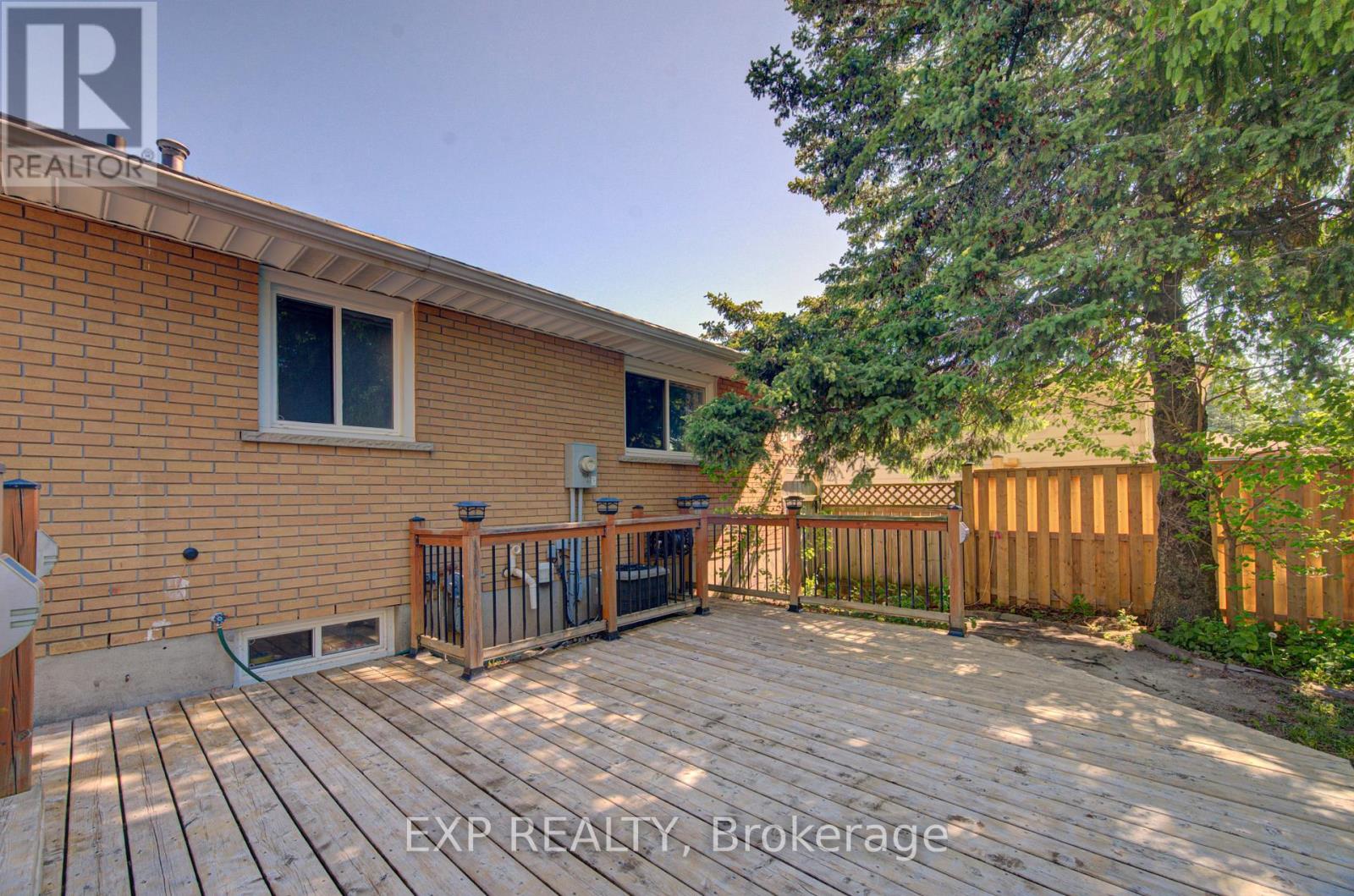 74 Glen Park Crescent, Kitchener, Ontario  N2N 1G2 - Photo 41 - X13229736