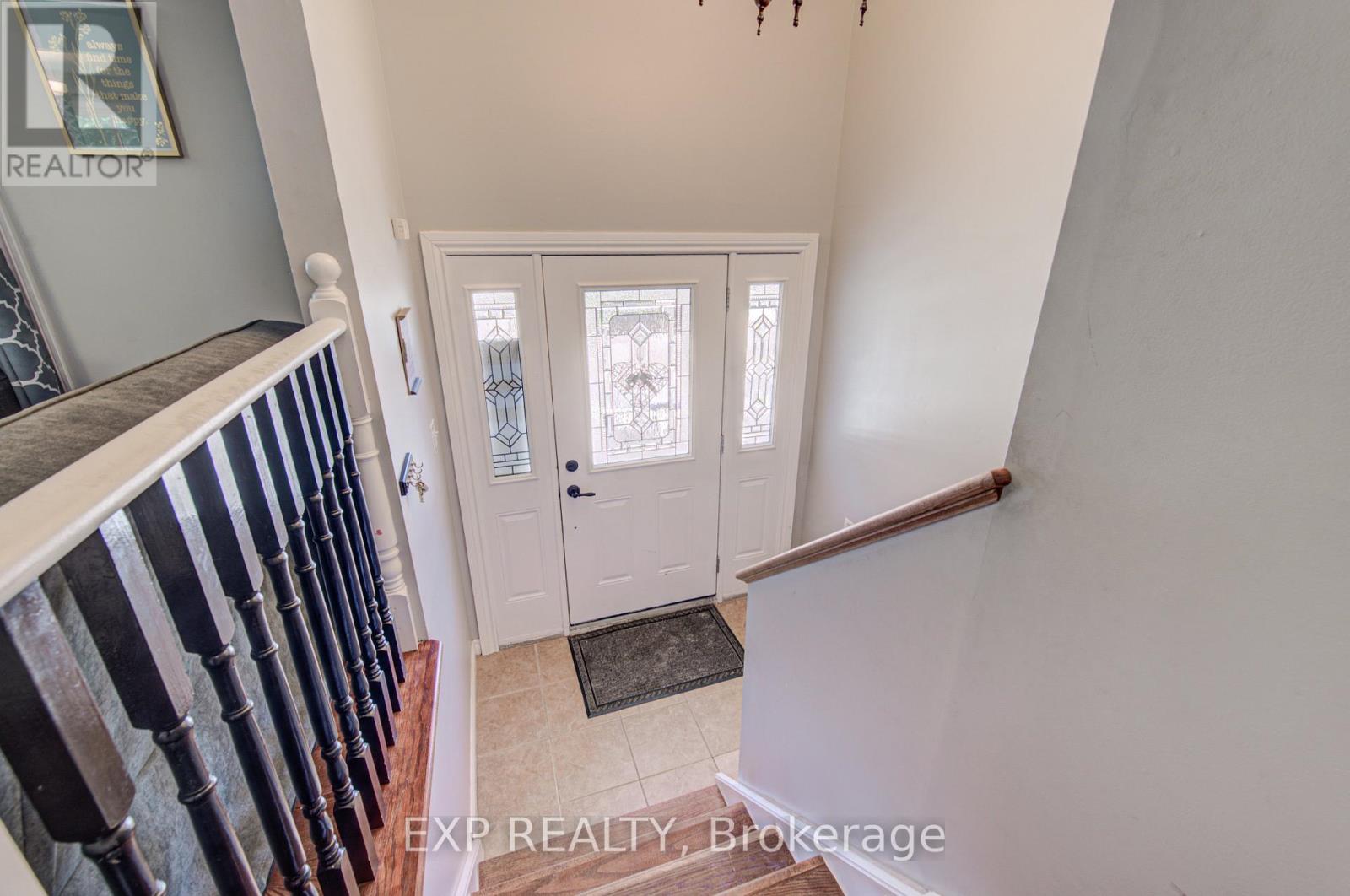74 Glen Park Crescent, Kitchener, Ontario  N2N 1G2 - Photo 7 - X13229736
