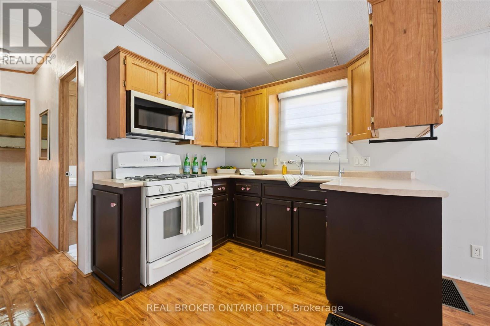 490 Spruce Street, Centre Wellington, Ontario  N1M 2W5 - Photo 11 - X13229896