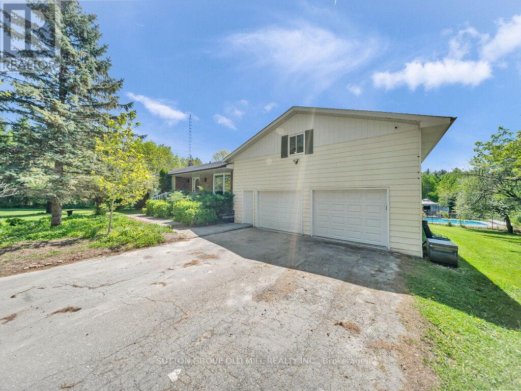 8663 30th Side Road, Centre Wellington, Ontario  N0B 1J0 - Photo 2 - X13229956