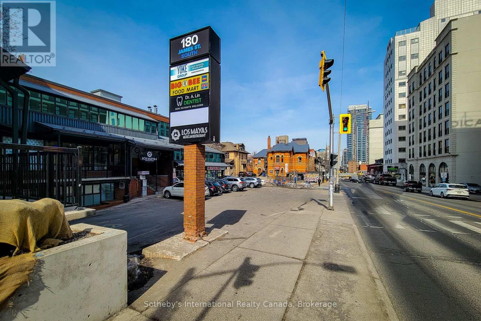 200 - 180 James Street S, Hamilton, Ontario  L8P 4V1 - Photo 2 - X13230092