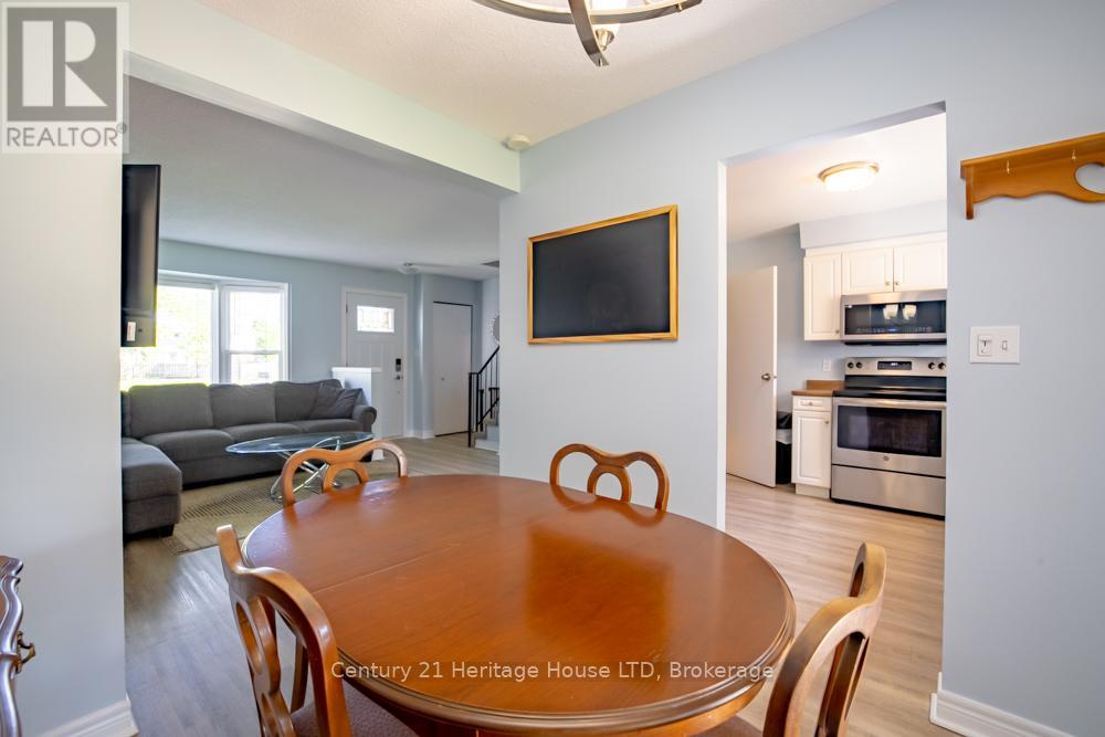 20 Baldwin Circle, Thorold, Ontario  L2V 4H5 - Photo 9 - X13230132