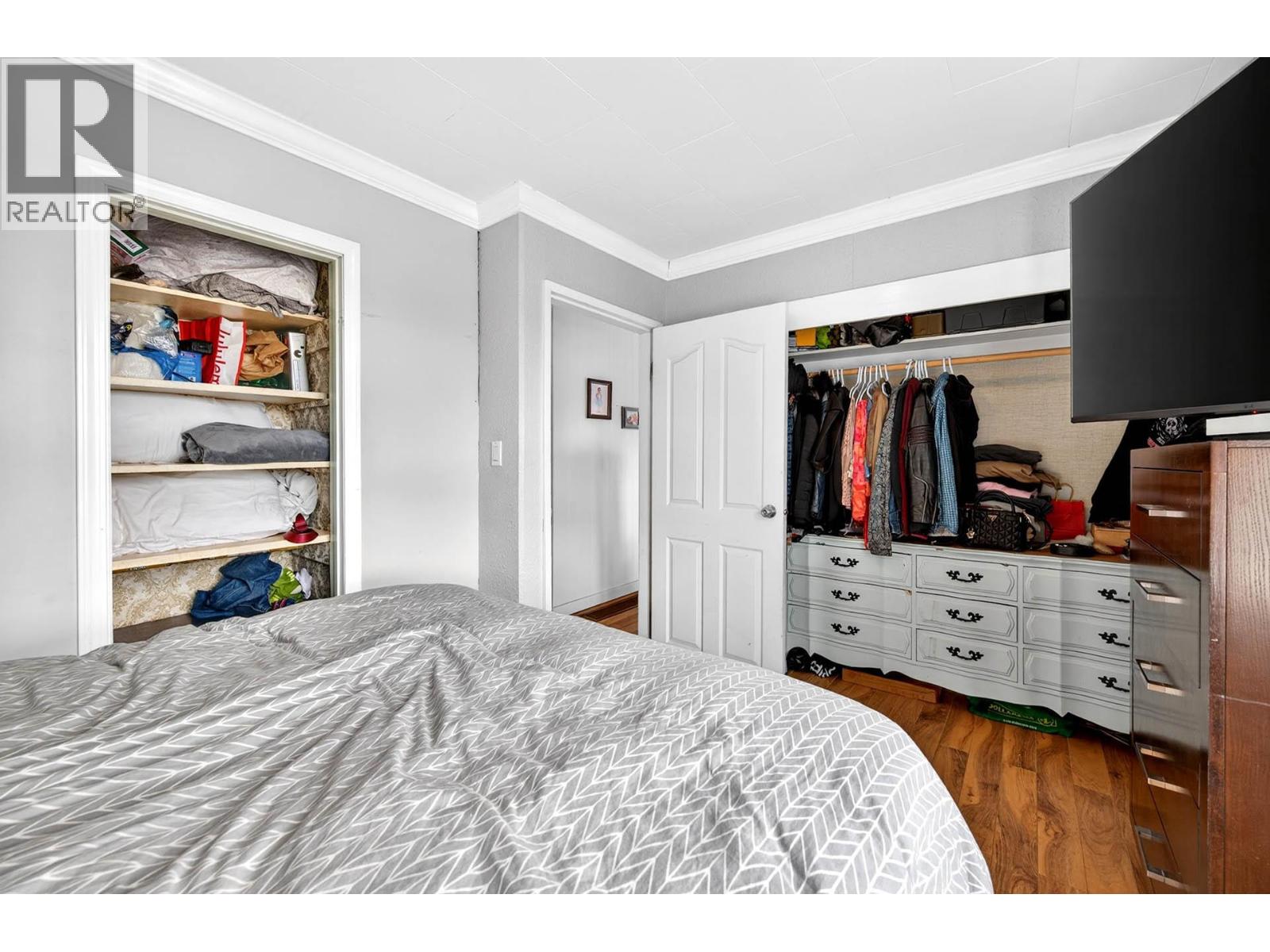 1023 Laroque Street, Kamloops, British Columbia  V2B 5L6 - Photo 4 - 10389744