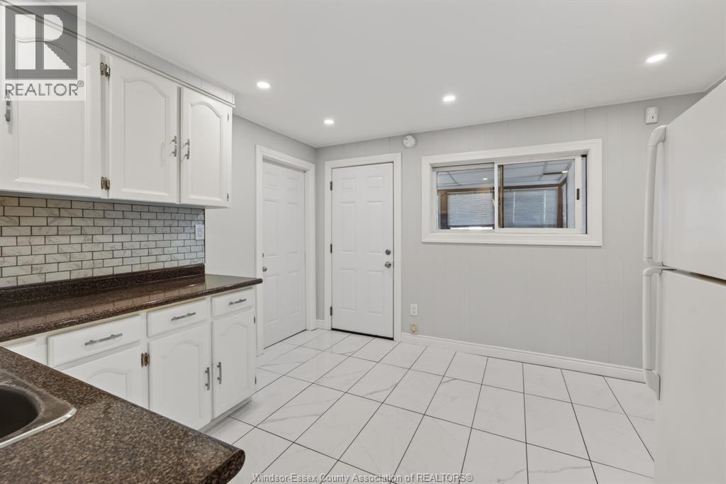 1032 Felix Avenue, Windsor, Ontario  N9C 3L5 - Photo 17 - 26012887