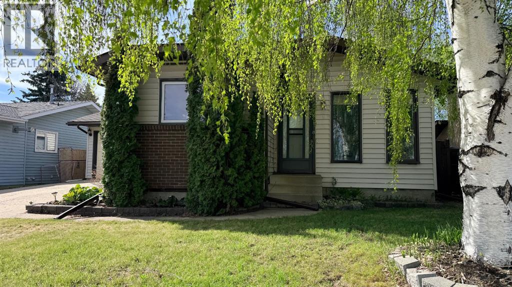 5709 40 Street, Lloydminster, Alberta  T9V 2P5 - Photo 2 - A2305990