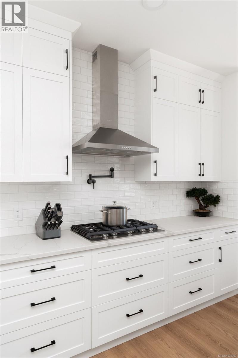 3387 Ryder Hesjedal Way, Colwood, British Columbia  V9C 0R5 - Photo 13 - 1038903