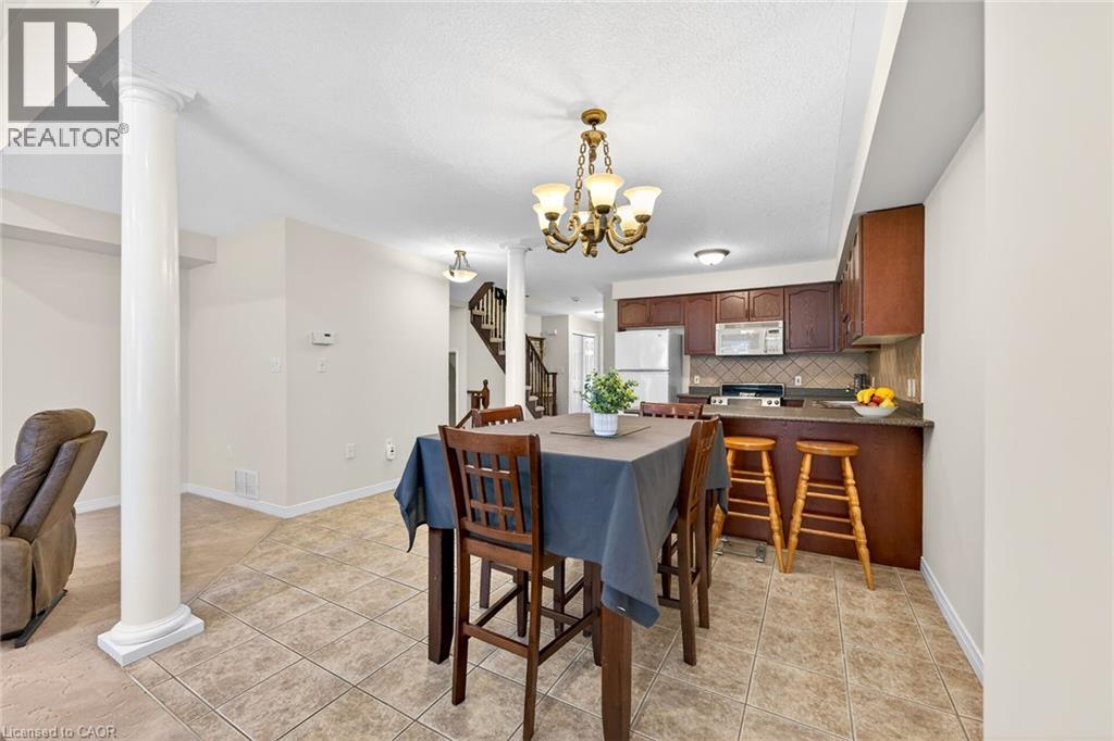 33 Willow Lane, Grimsby, Ontario  L3M 5P6 - Photo 14 - 40835833