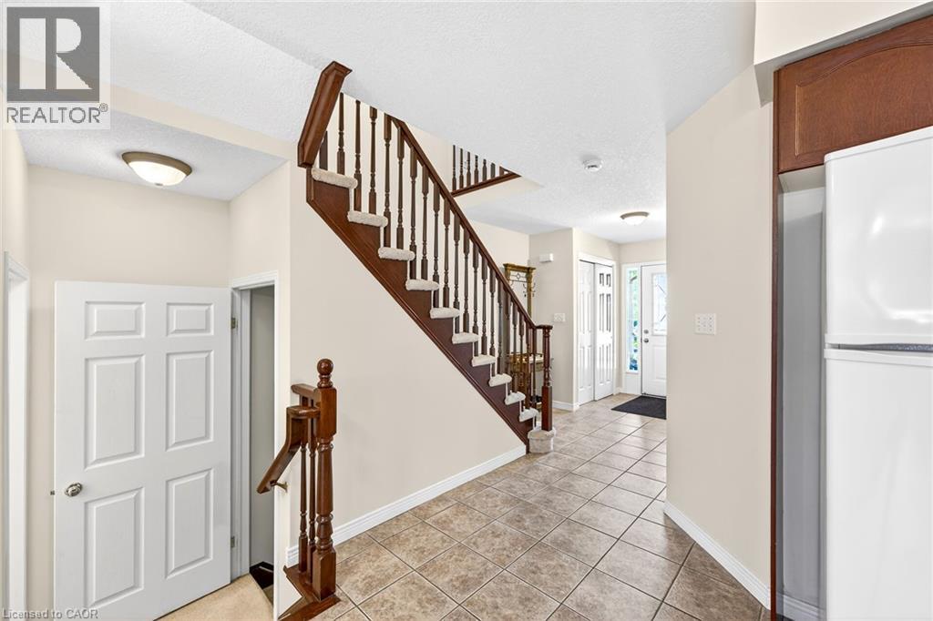 33 Willow Lane, Grimsby, Ontario  L3M 5P6 - Photo 33 - 40835833