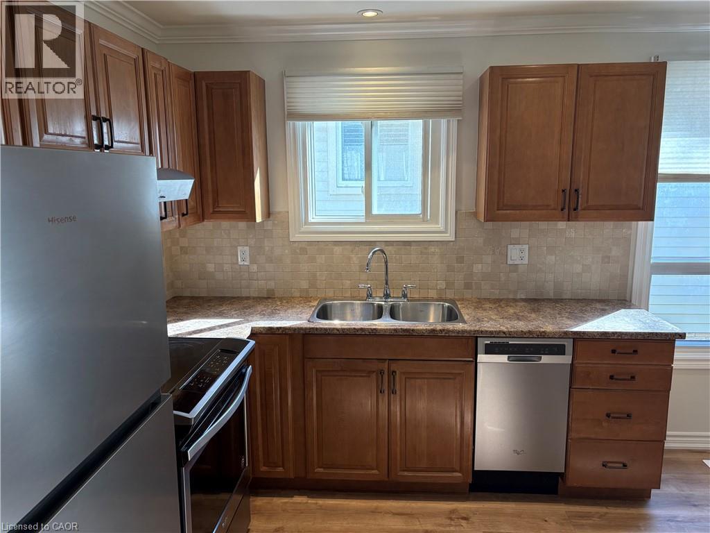 3455 Caplan Crescent Unit# 17, Burlington, Ontario  L7N 2P9 - Photo 8 - 40835756
