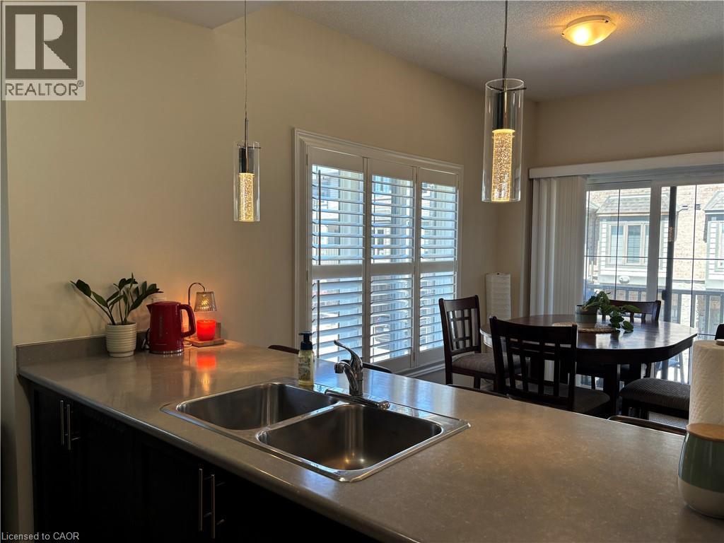 8 Lakefront Drive, Stoney Creek, Ontario  L8E 0J3 - Photo 5 - 40835674