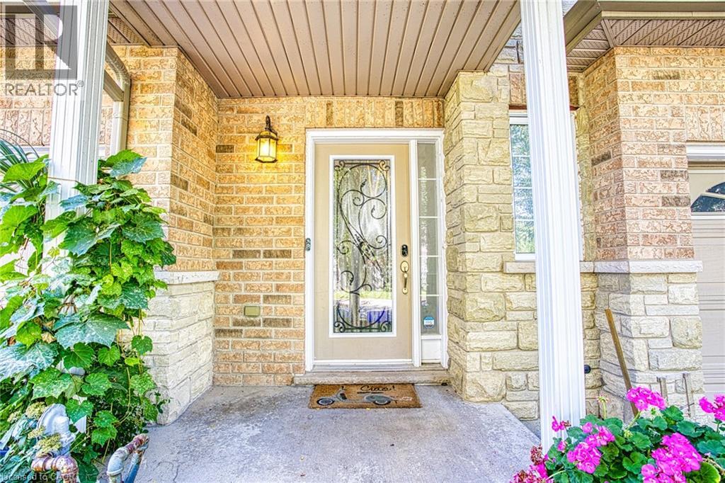 25 Ivybridge Drive Unit# 2, Stoney Creek, Ontario L8E 0A5 - Photo 4 - 40835615