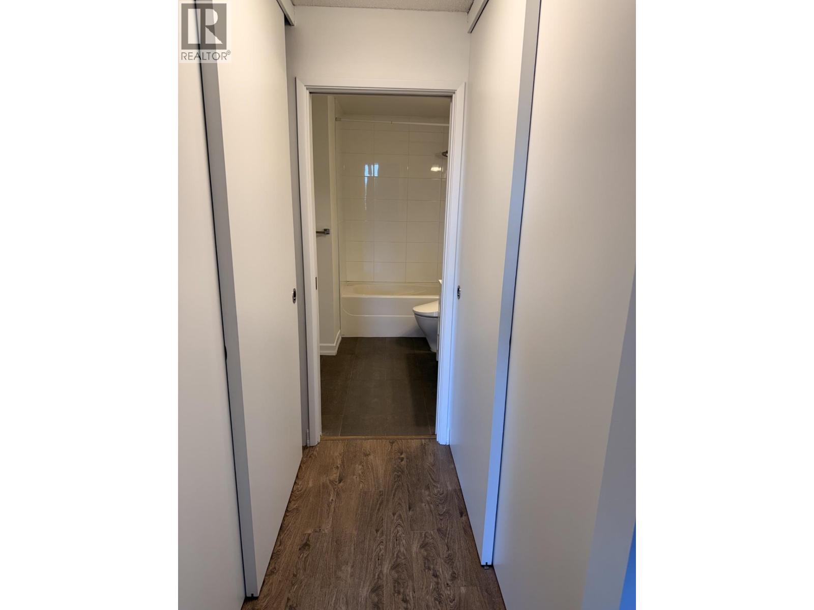 303 6540 Burlington Avenue, Burnaby, British Columbia  V5H 4G3 - Photo 7 - R3131030