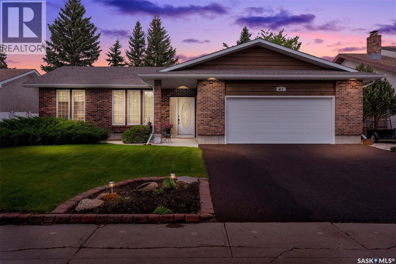 15 Dalhousie Way, Regina, Saskatchewan  S4V 0A1 - Photo 4 - SK037834