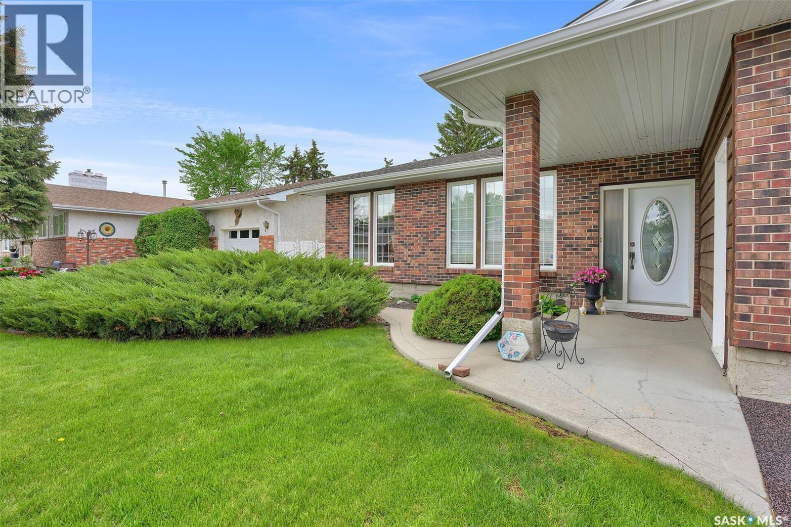 15 Dalhousie Way, Regina, Saskatchewan  S4V 0A1 - Photo 3 - SK037834