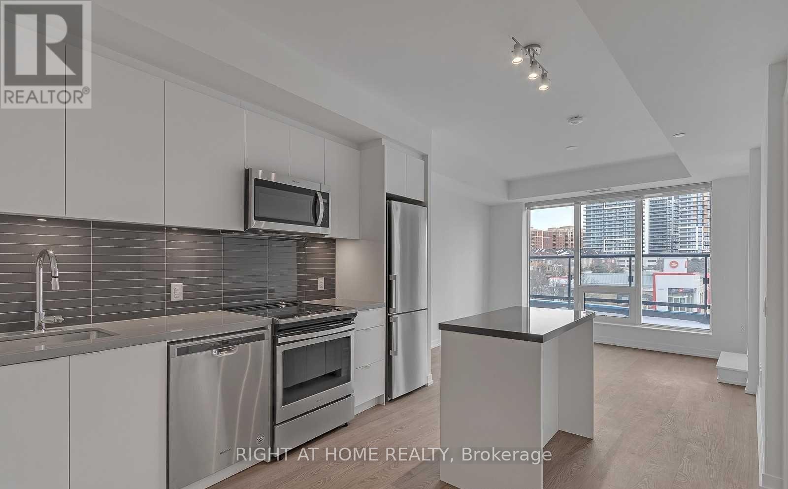 208E - 8868 YONGE STREET, Richmond Hill, Ontario