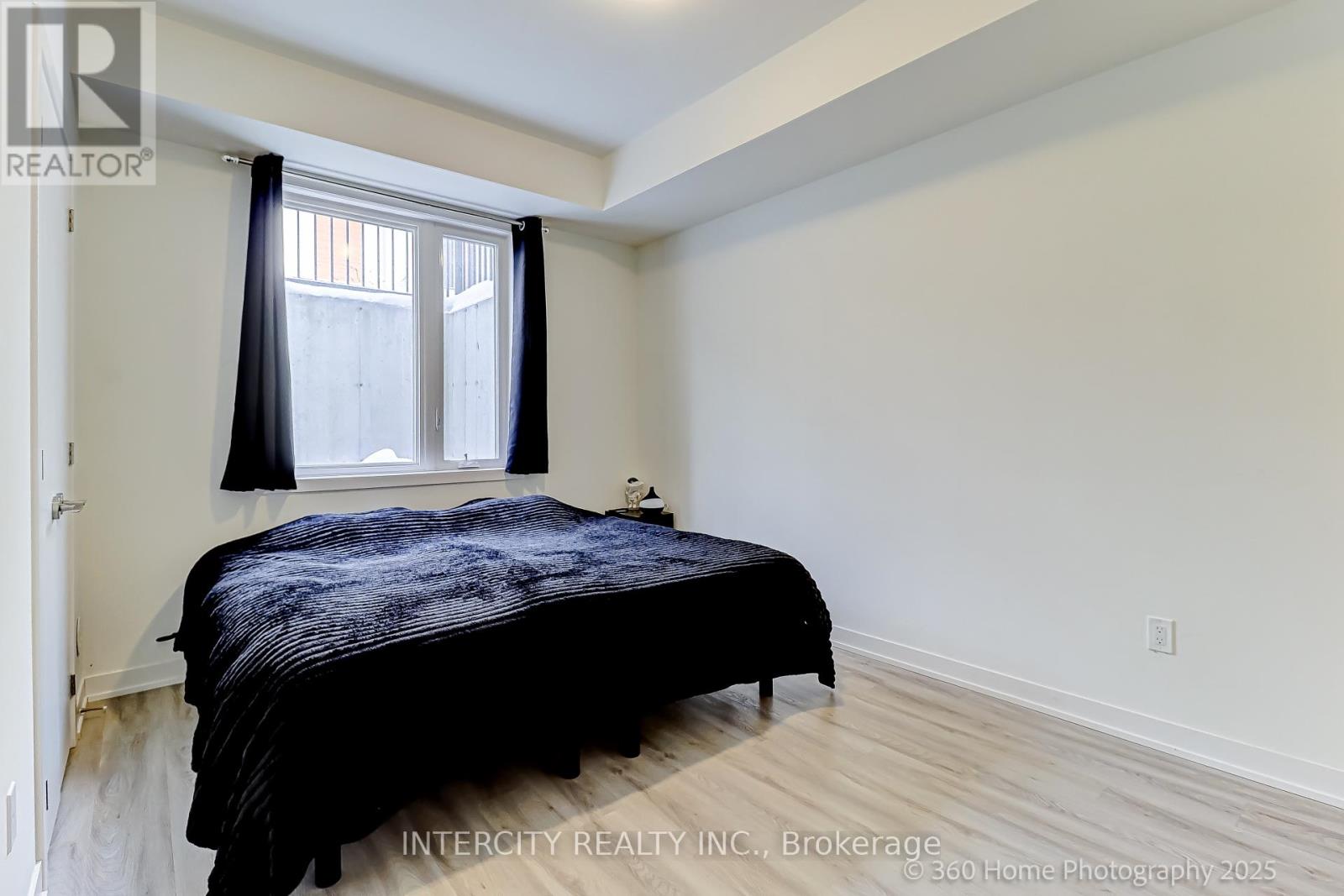 1504 - 11 David Eyer Road, Richmond Hill, Ontario  L4S 0N3 - Photo 13 - N13230080
