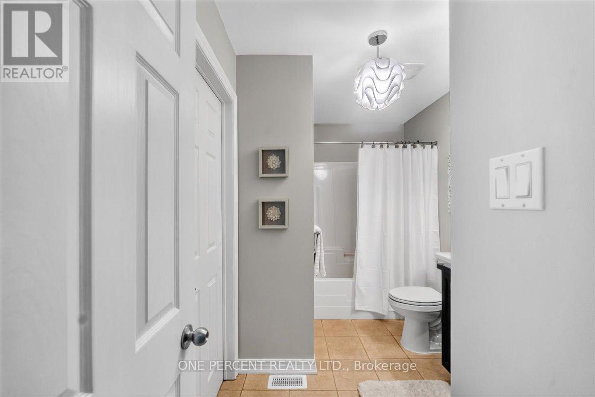 19 Michelle Drive, Orillia, Ontario  L3V 0B3 - Photo 19 - S13230052