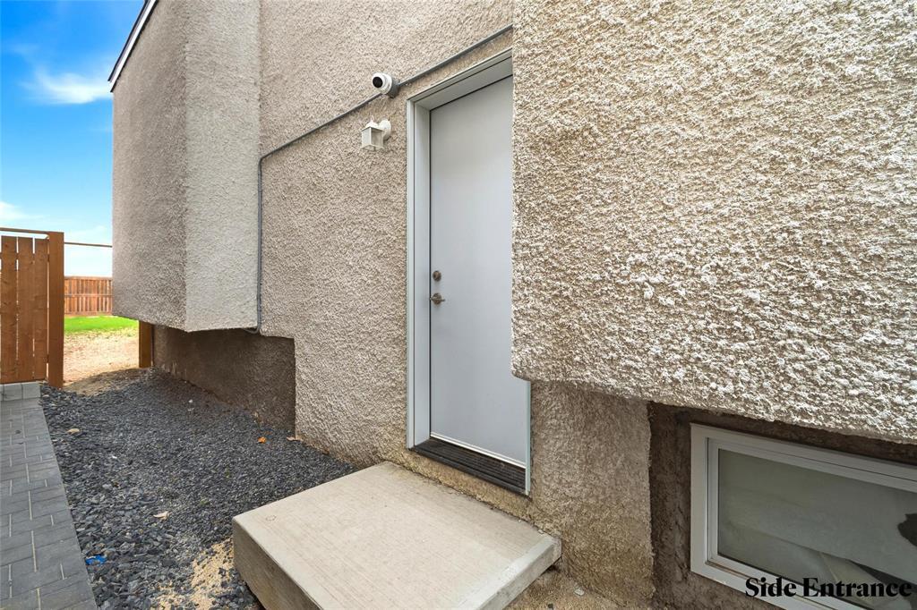 129 Cartesian Gate, Winnipeg, Manitoba  R2P 1W7 - Photo 16 - 202612425