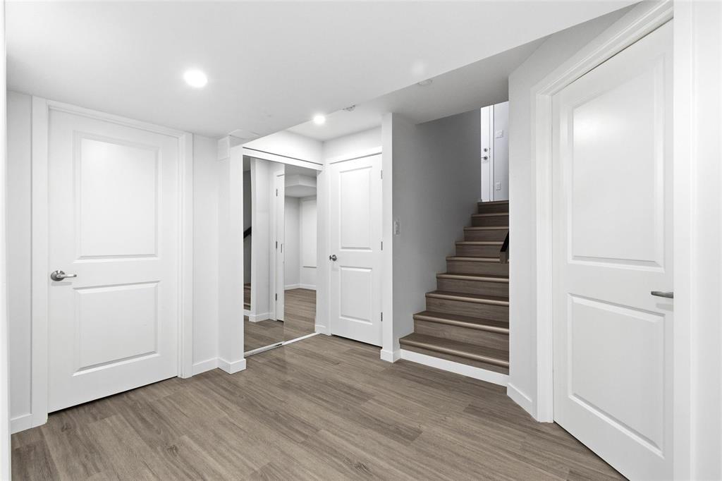 129 Cartesian Gate, Winnipeg, Manitoba  R2P 1W7 - Photo 32 - 202612425