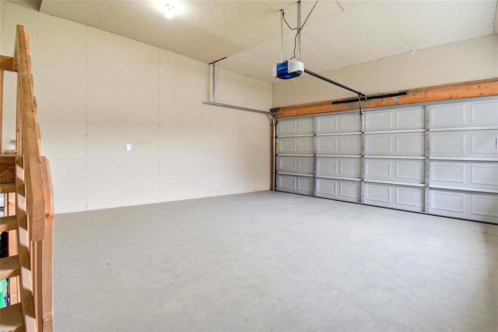 129 Cartesian Gate, Winnipeg, Manitoba  R2P 1W7 - Photo 40 - 202612425