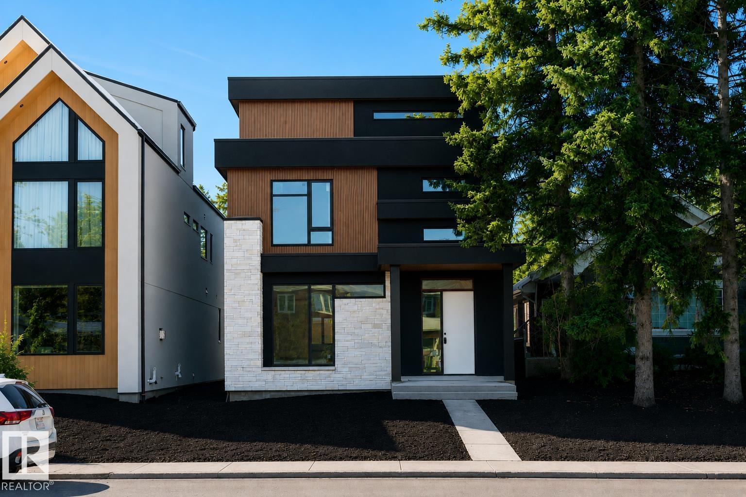 8318 120 ST NW, edmonton, Alberta