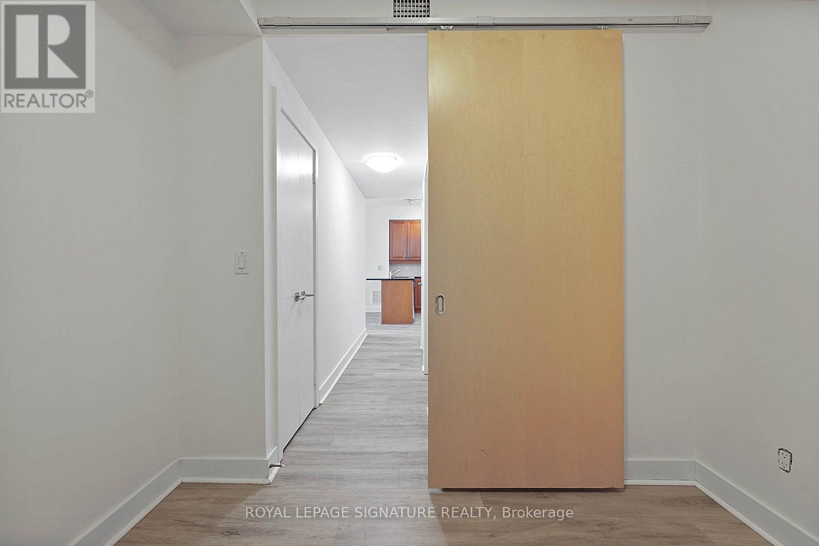 1417 - 438 King Street W, Toronto, Ontario  M5V 3T9 - Photo 13 - C13229904