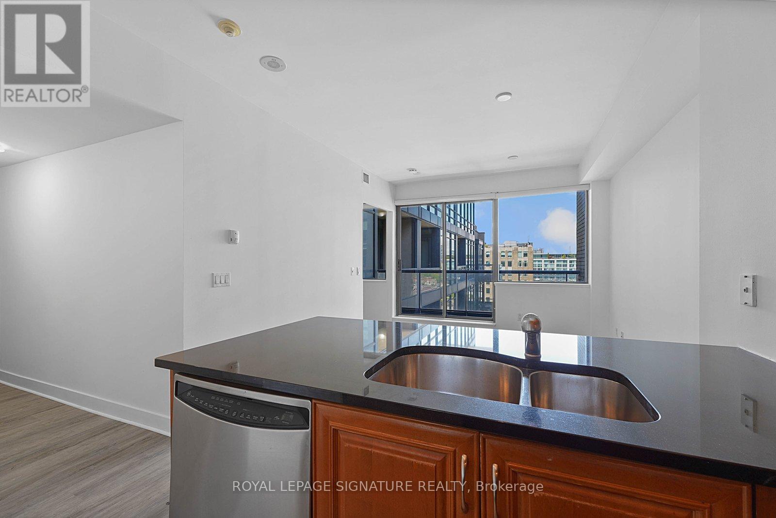 1417 - 438 King Street W, Toronto, Ontario  M5V 3T9 - Photo 6 - C13229904