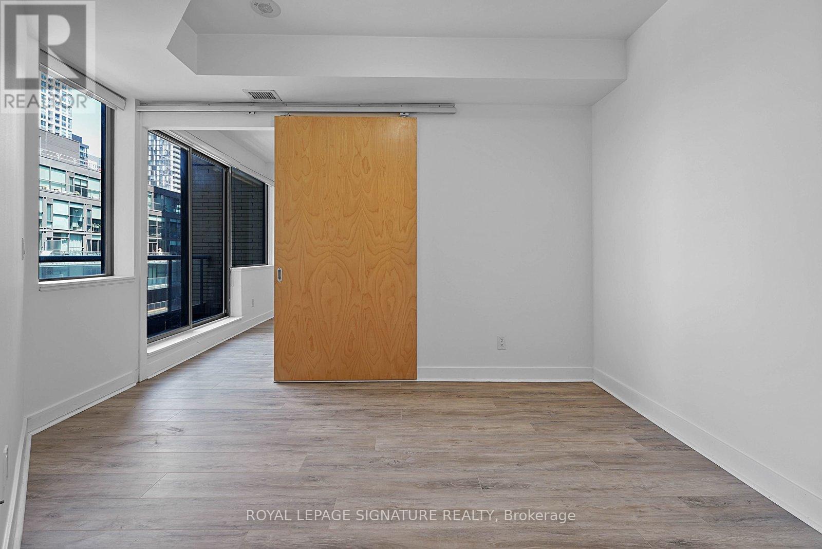 1417 - 438 King Street W, Toronto, Ontario  M5V 3T9 - Photo 9 - C13229904
