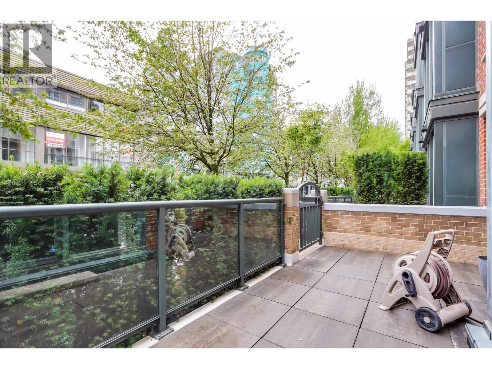1405 W 7th Avenue, Vancouver, British Columbia  V6H 4H2 - Photo 3 - R3130963
