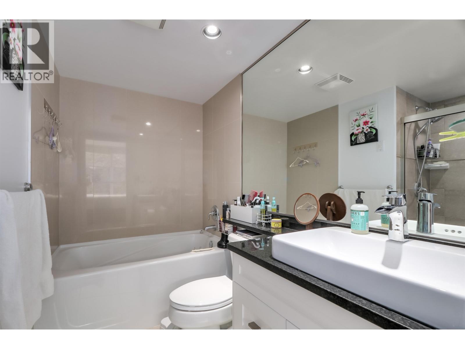1405 W 7th Avenue, Vancouver, British Columbia  V6H 4H2 - Photo 22 - R3130963