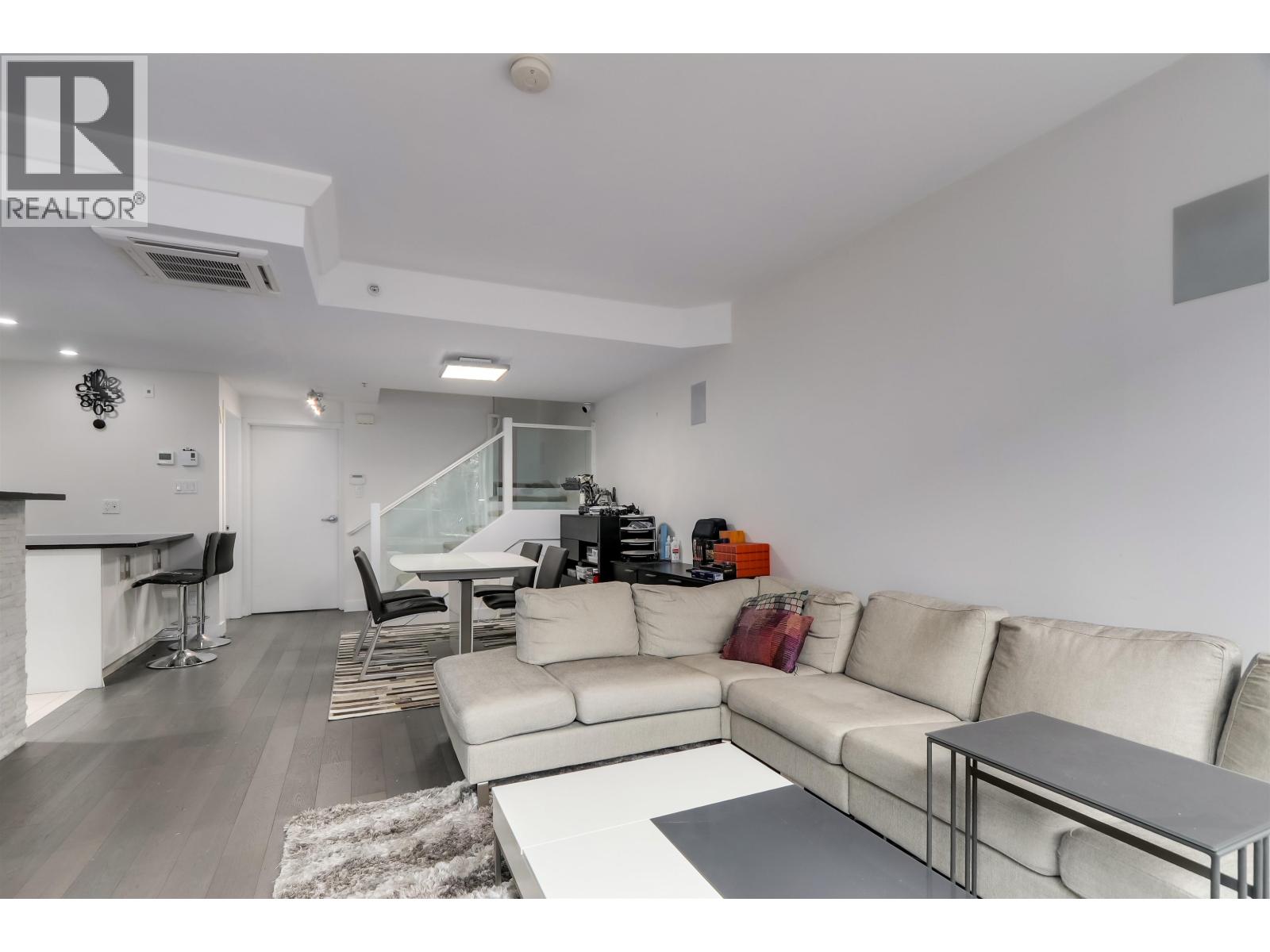 1405 W 7th Avenue, Vancouver, British Columbia  V6H 4H2 - Photo 8 - R3130963