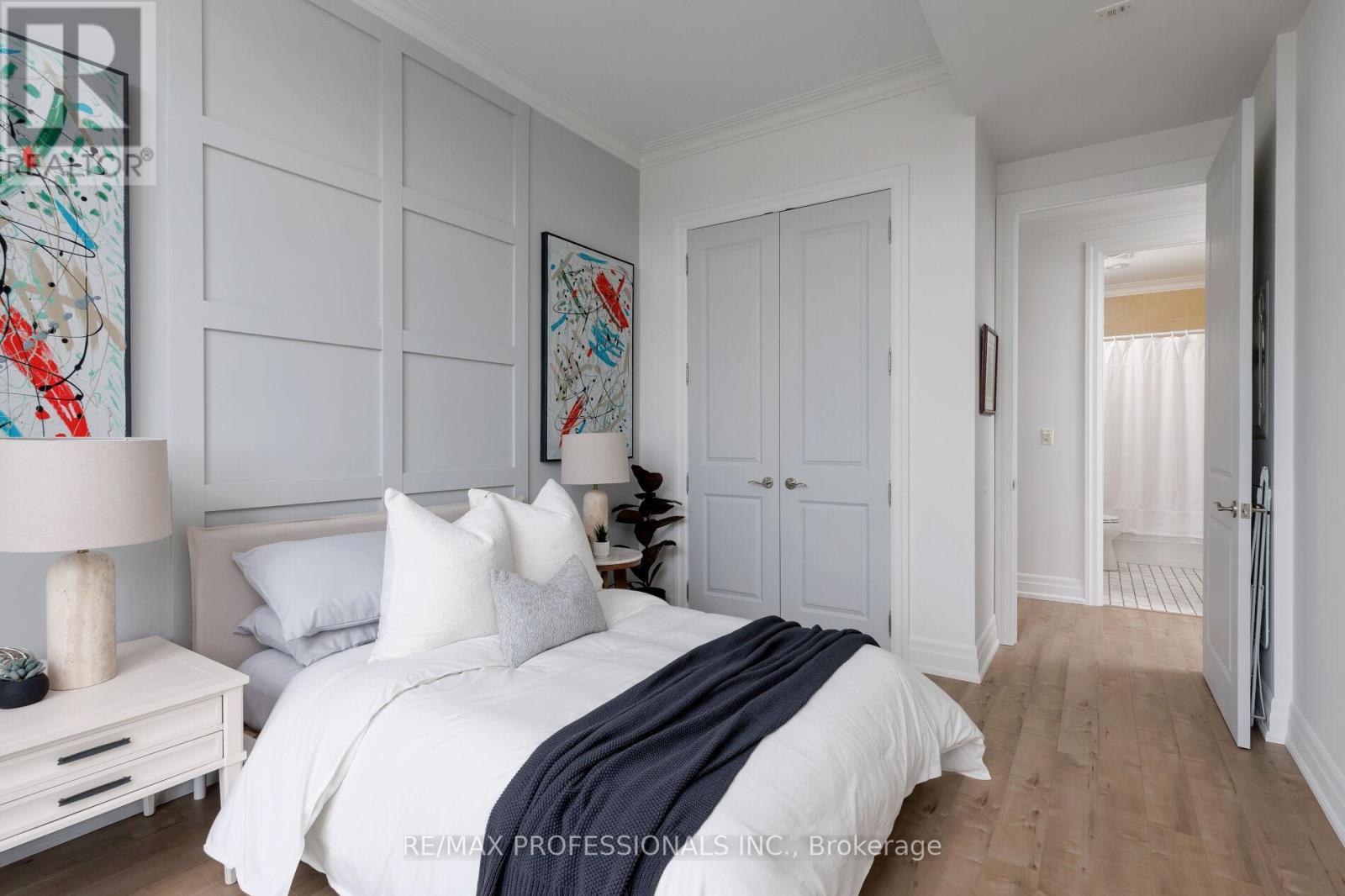 Ph3 - 9 Burnhamthorpe Crescent, Toronto, Ontario  M9A 0A6 - Photo 36 - W13224532