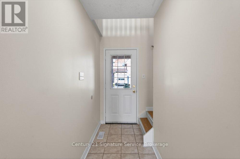 57 - 5950 Glen Erin Drive, Mississauga, Ontario  L5M 6J1 - Photo 5 - W13230074