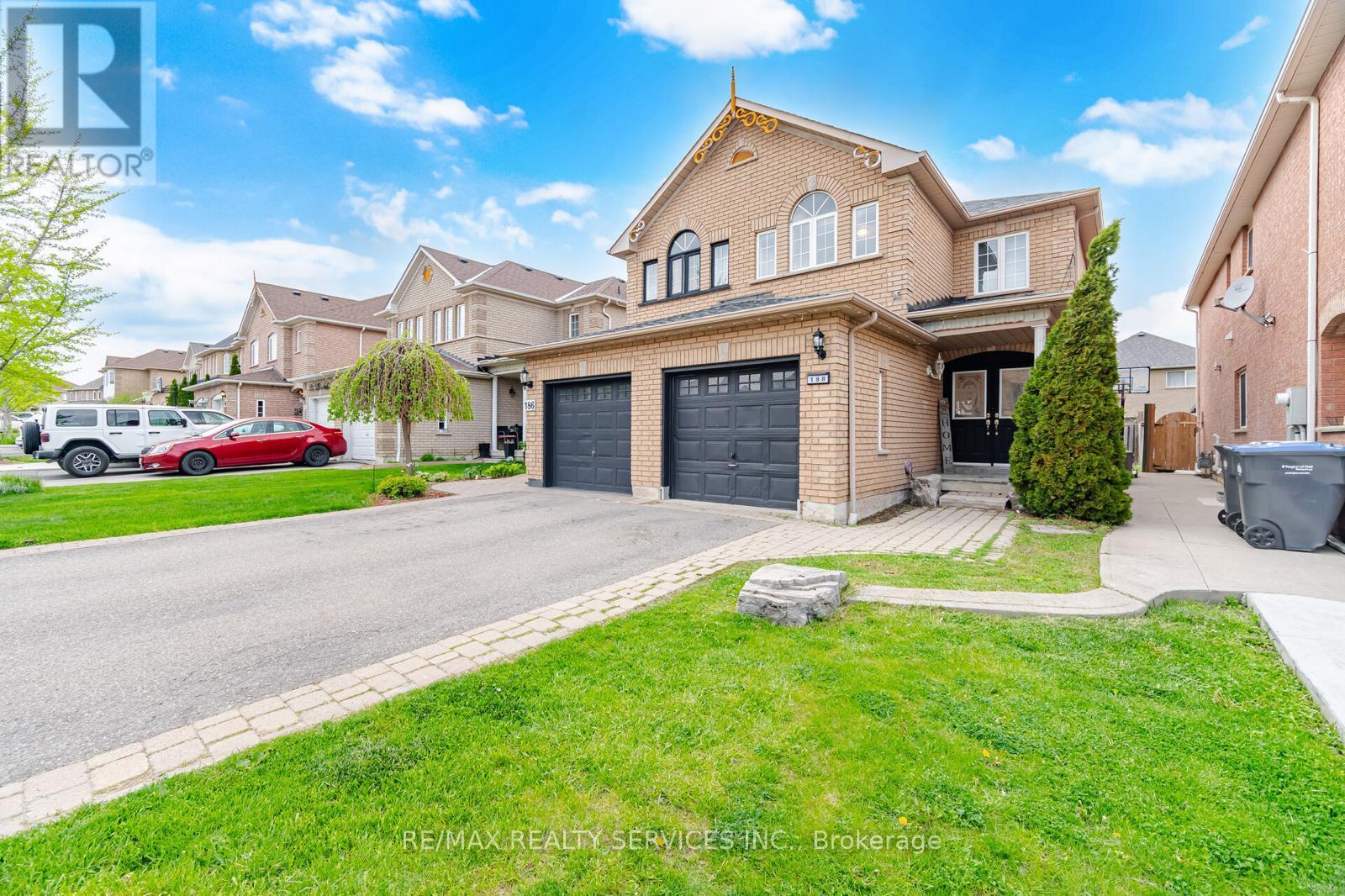 188 TILLER TRAIL, Brampton, Ontario