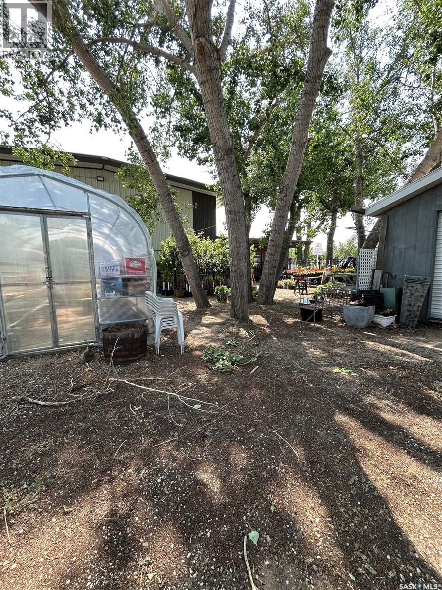 742 A Pacific Avenue, Maple Creek, Saskatchewan  S0N 1N0 - Photo 22 - SK037933