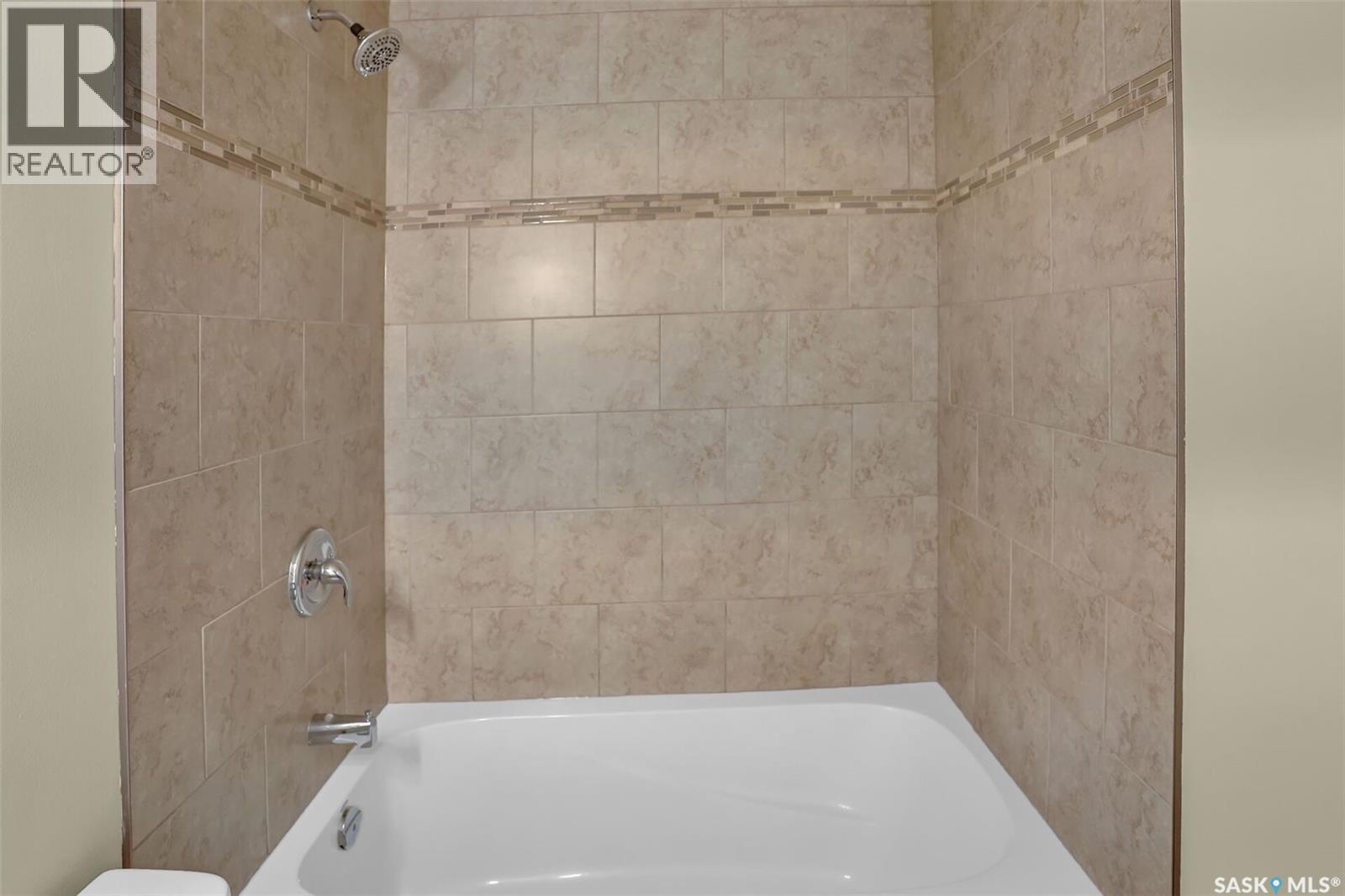 30 Shore Bay, Regina, Saskatchewan  S4R 7H6 - Photo 28 - SK037909