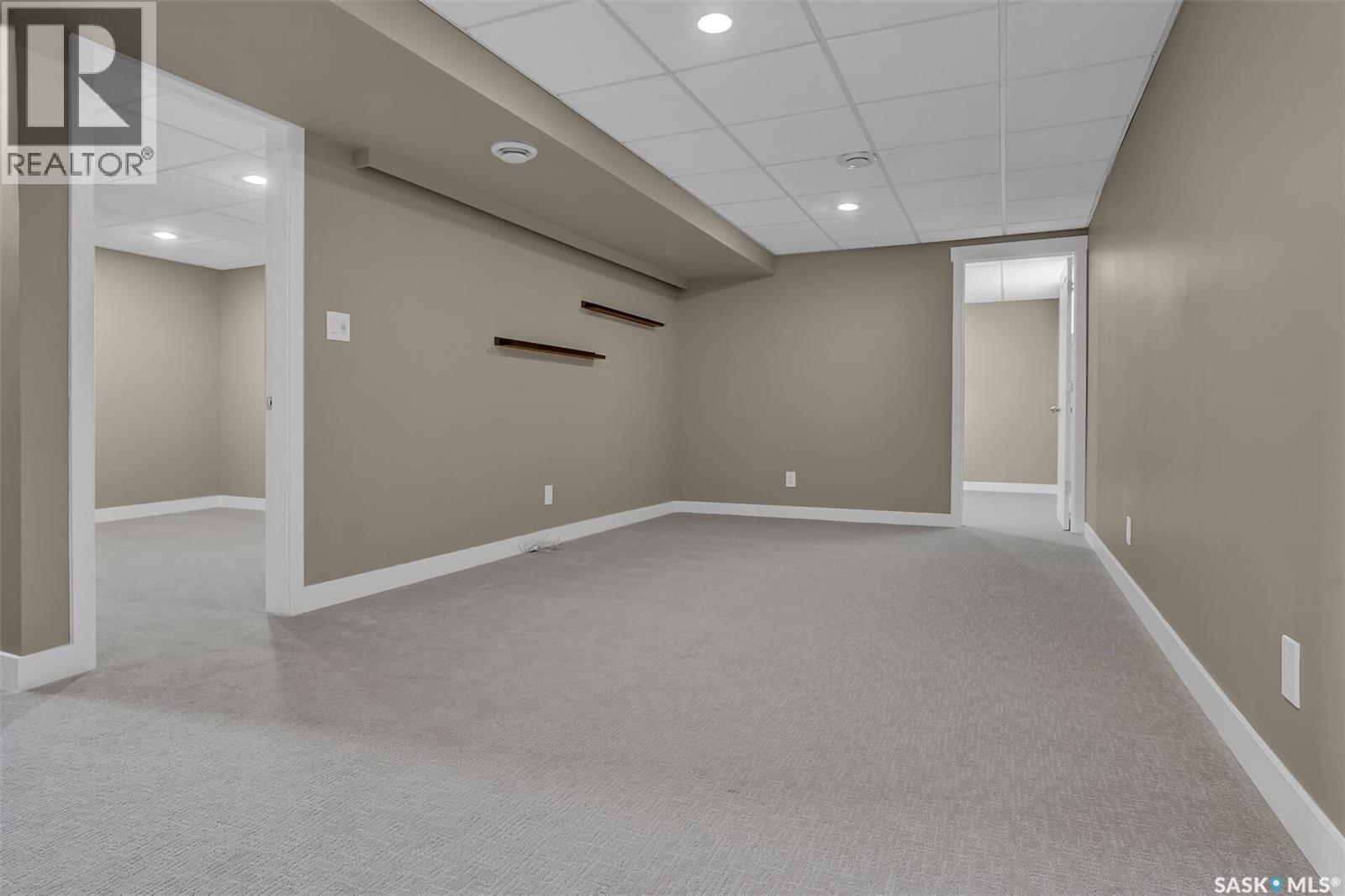 30 Shore Bay, Regina, Saskatchewan  S4R 7H6 - Photo 30 - SK037909
