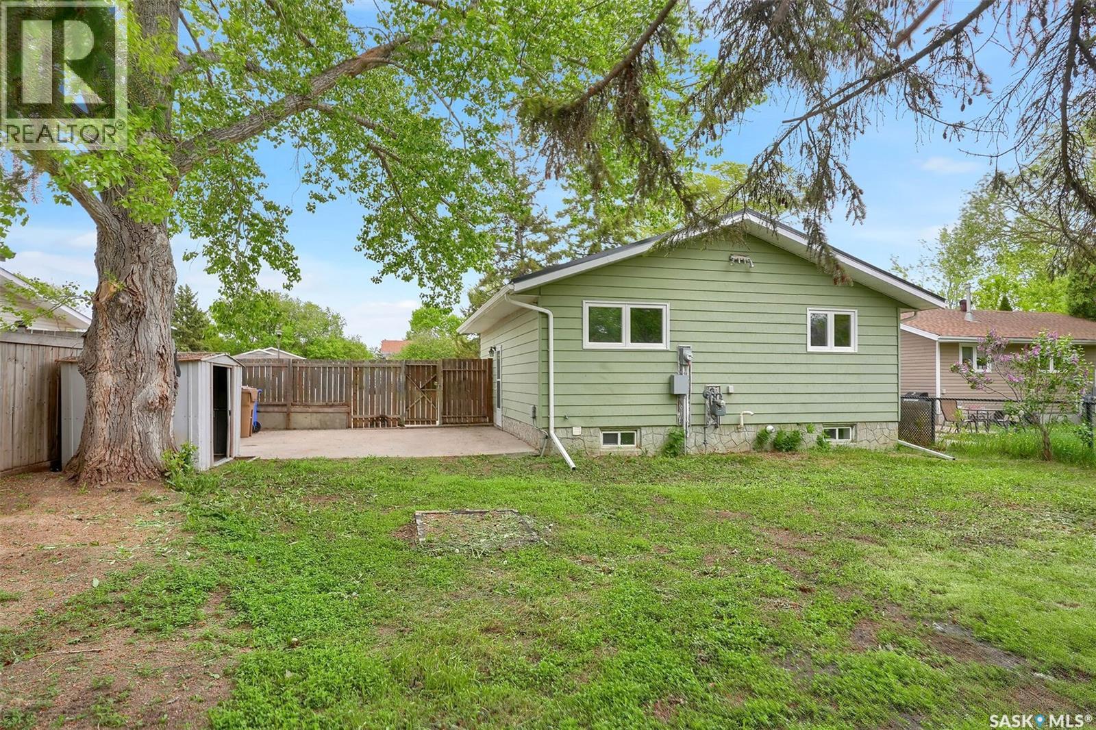 30 Shore Bay, Regina, Saskatchewan  S4R 7H6 - Photo 41 - SK037909